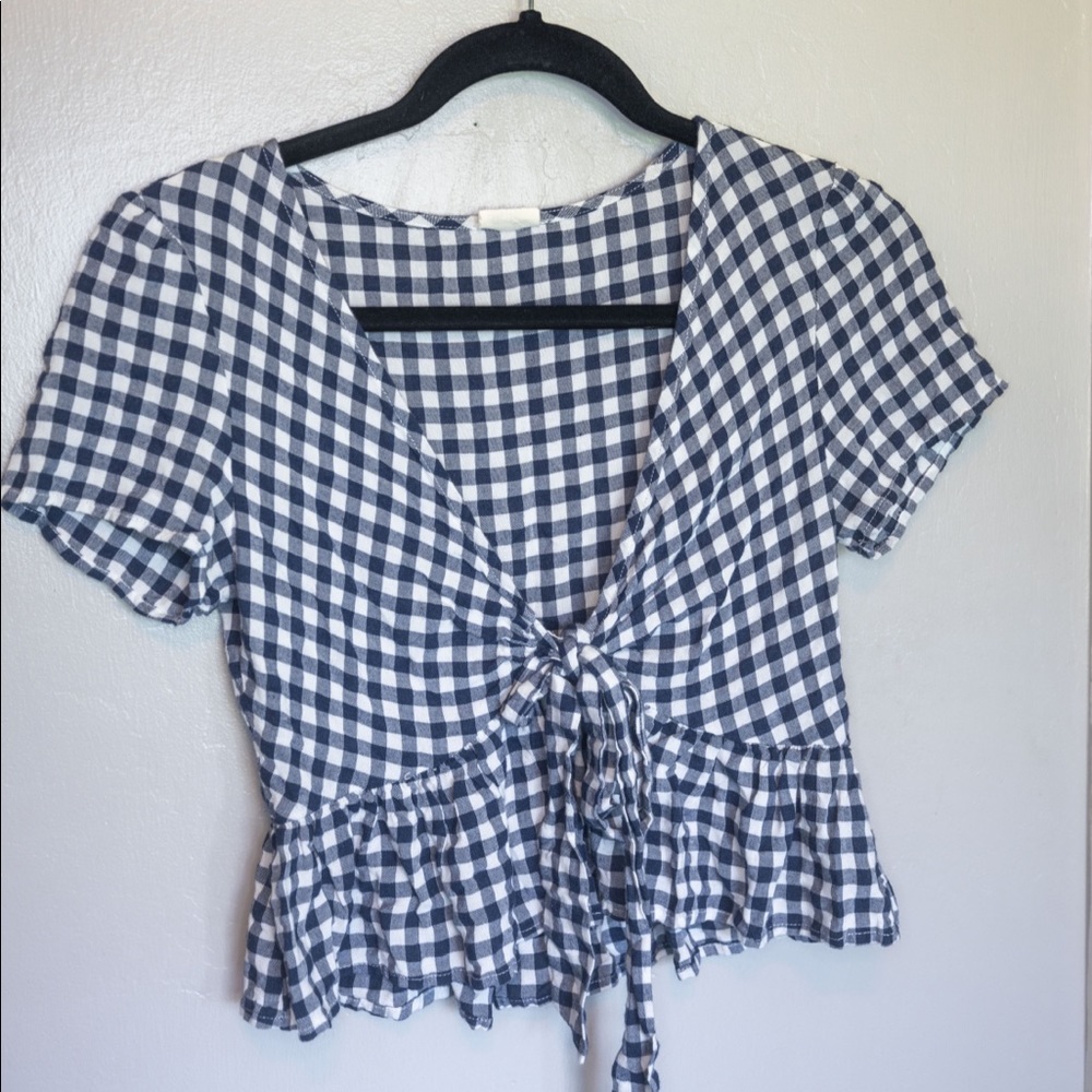 BRANDY Melville crop top